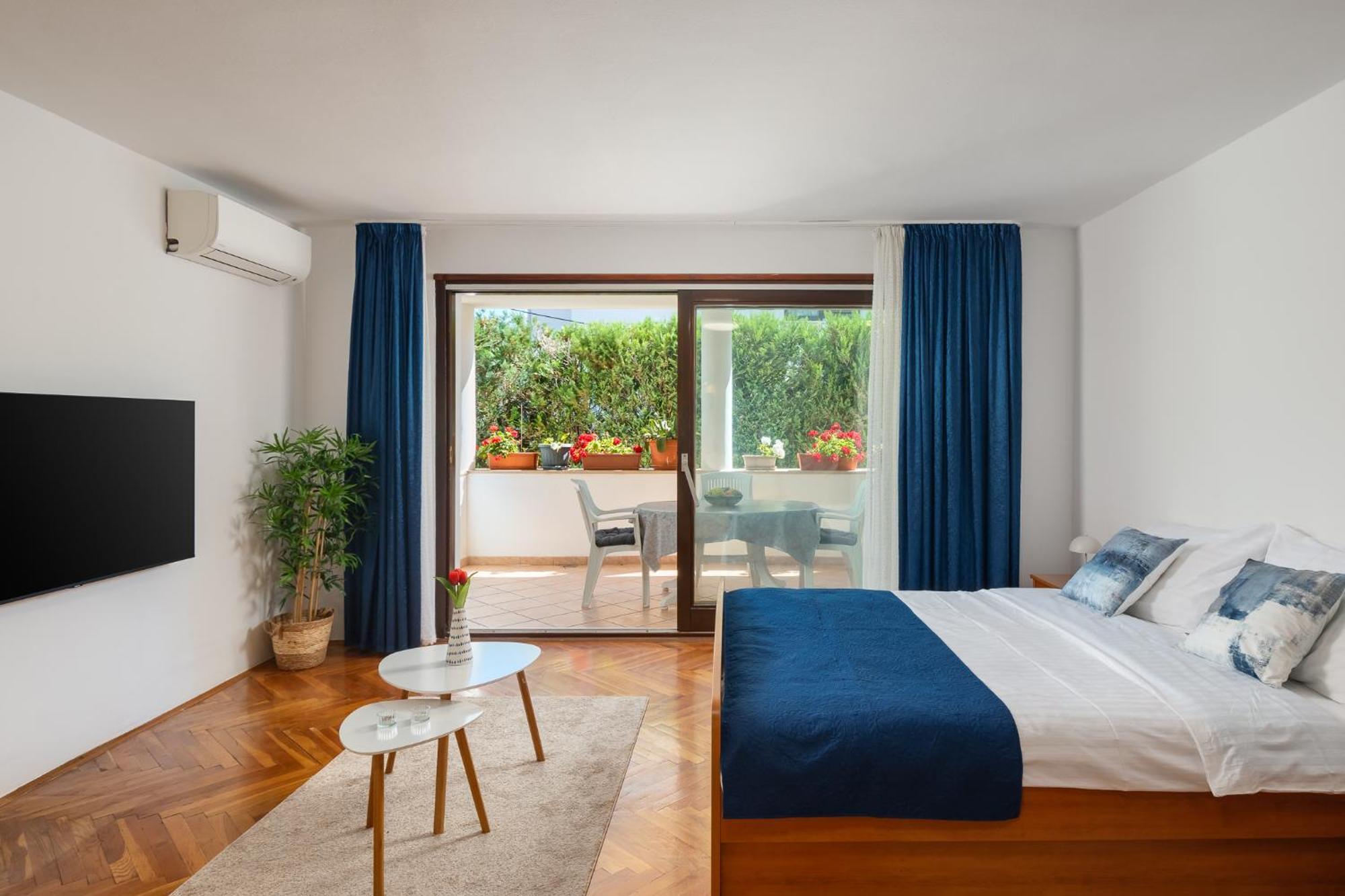 Maras Premium Apartments Poreč Buitenkant foto