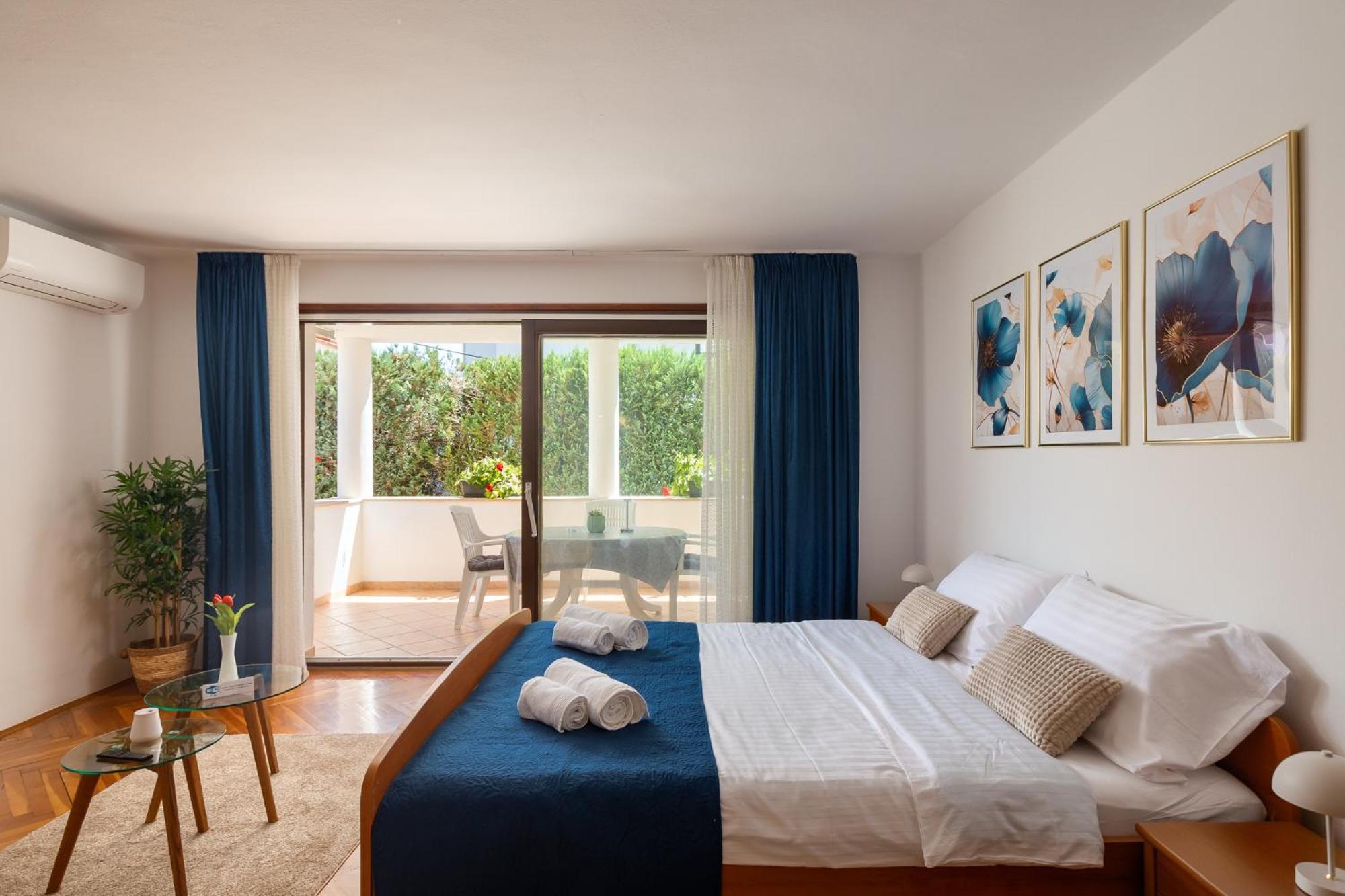 Maras Premium Apartments Poreč Buitenkant foto