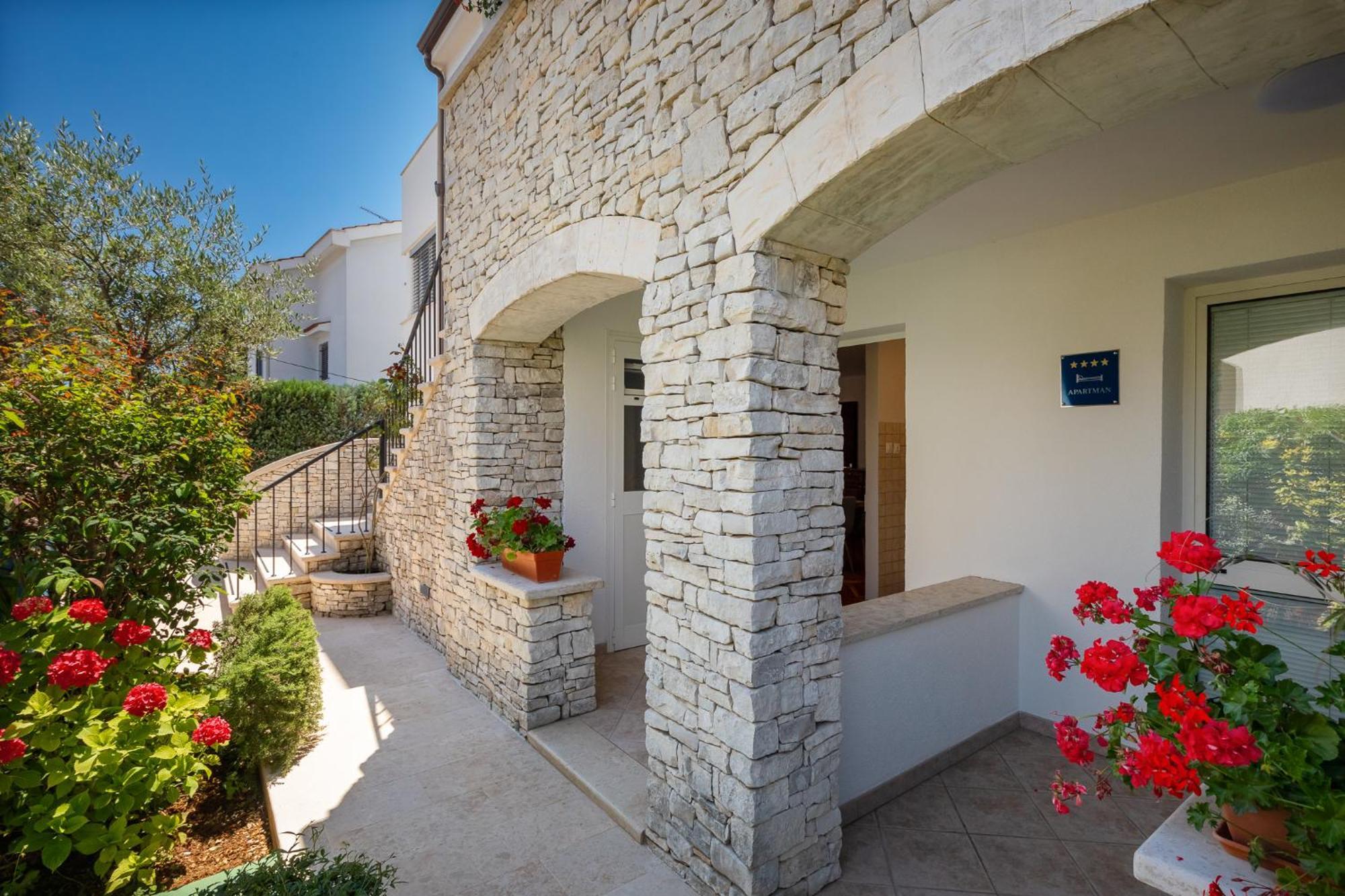 Maras Premium Apartments Poreč Buitenkant foto
